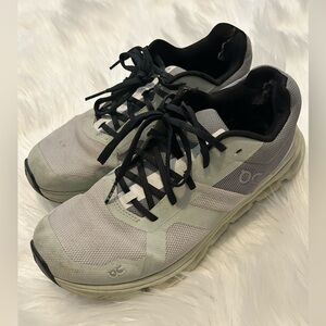 Women's On Running Sneakers - Light Gray and Black